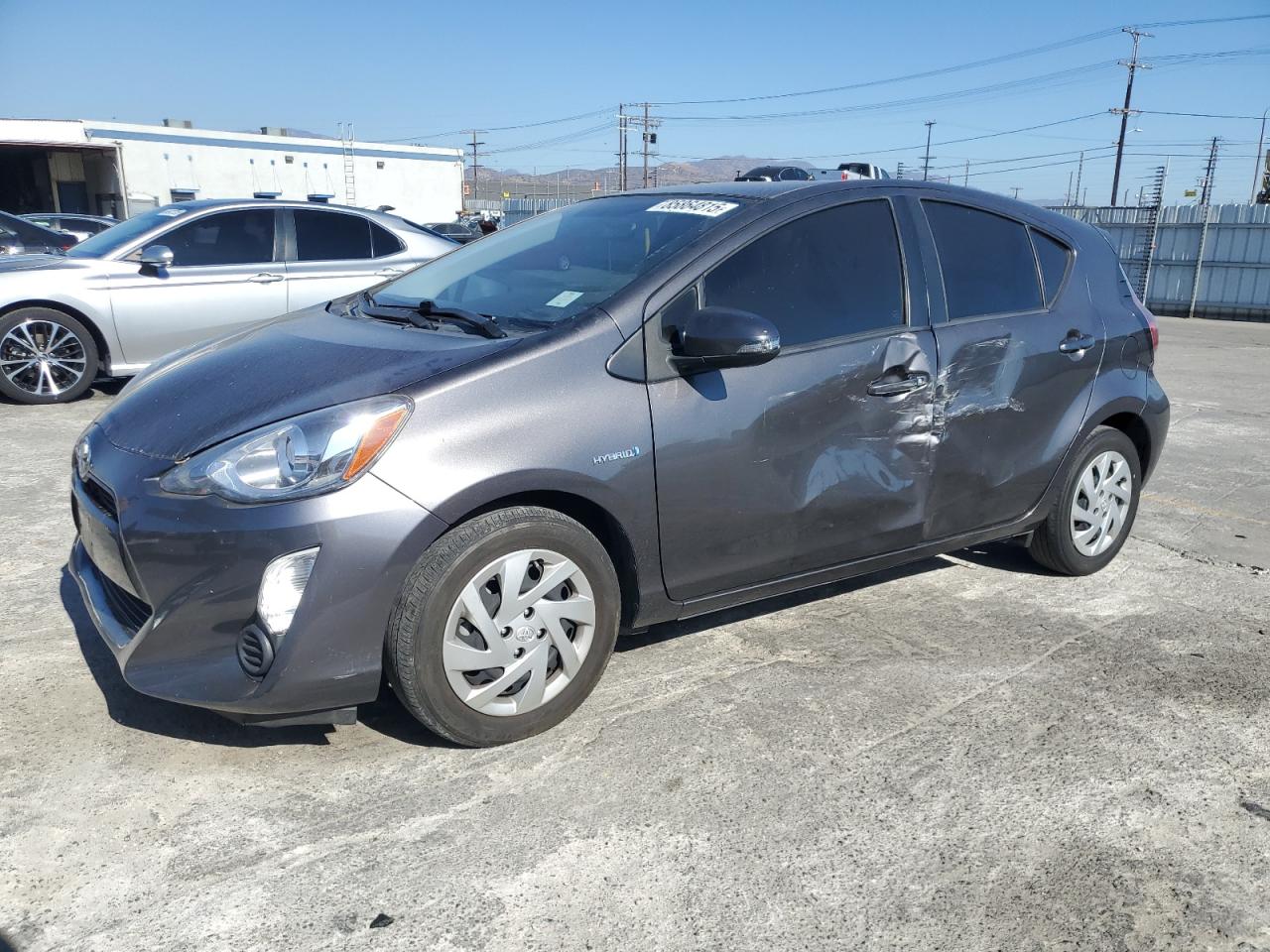 TOYOTA PRIUS C 2015