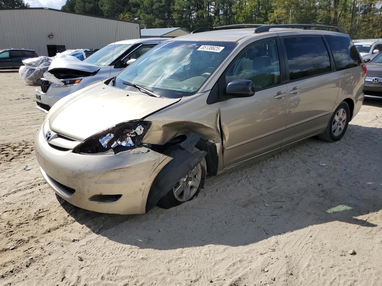 TOYOTA SIENNA CE 2007