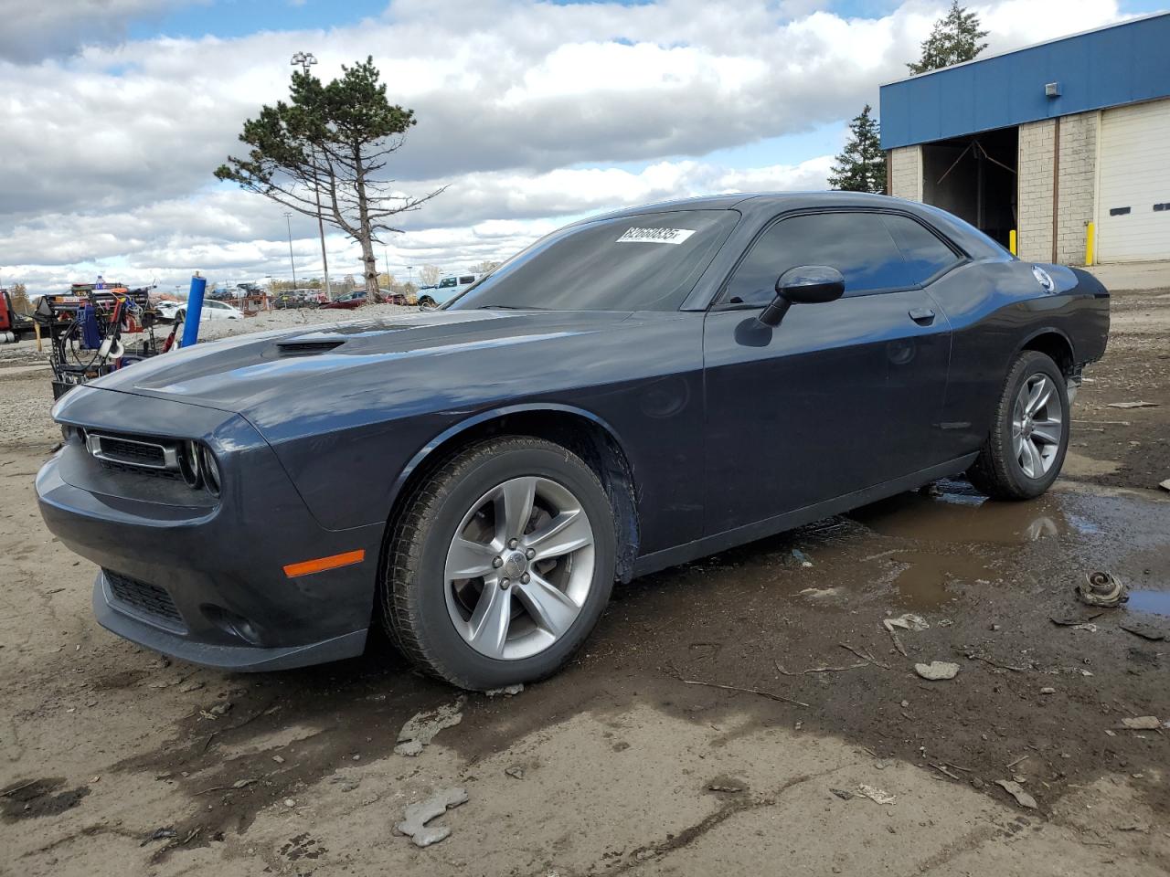 DODGE CHALLENGER 2016