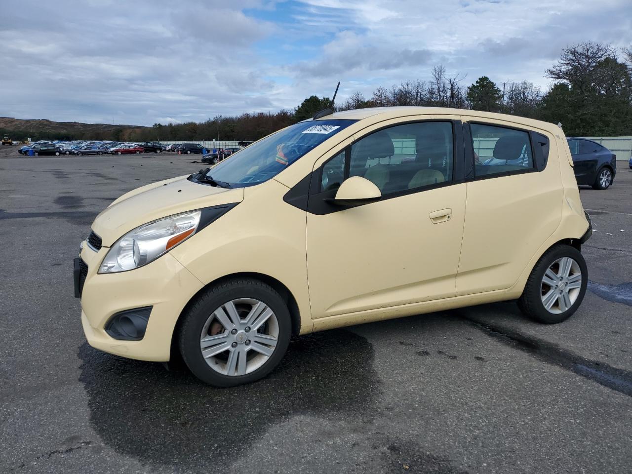 CHEVROLET SPARK 1LT 2015