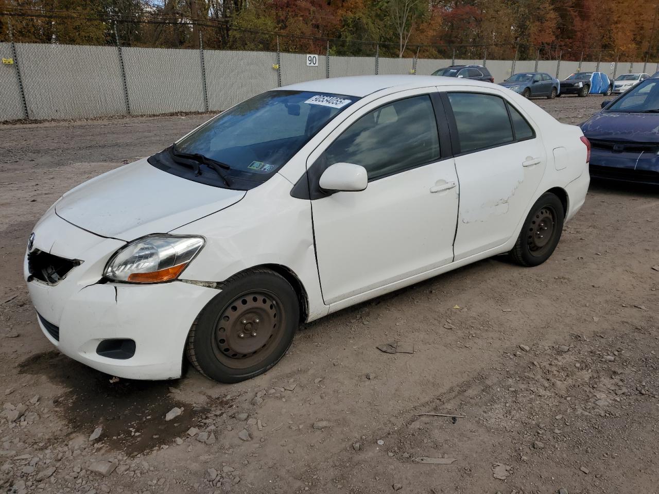 TOYOTA YARIS 2010