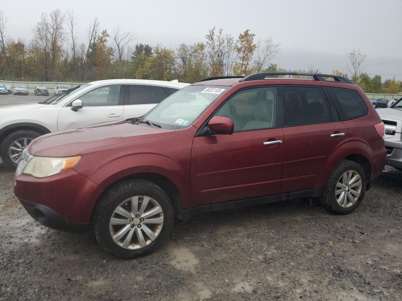 SUBARU FORESTER 2 2011