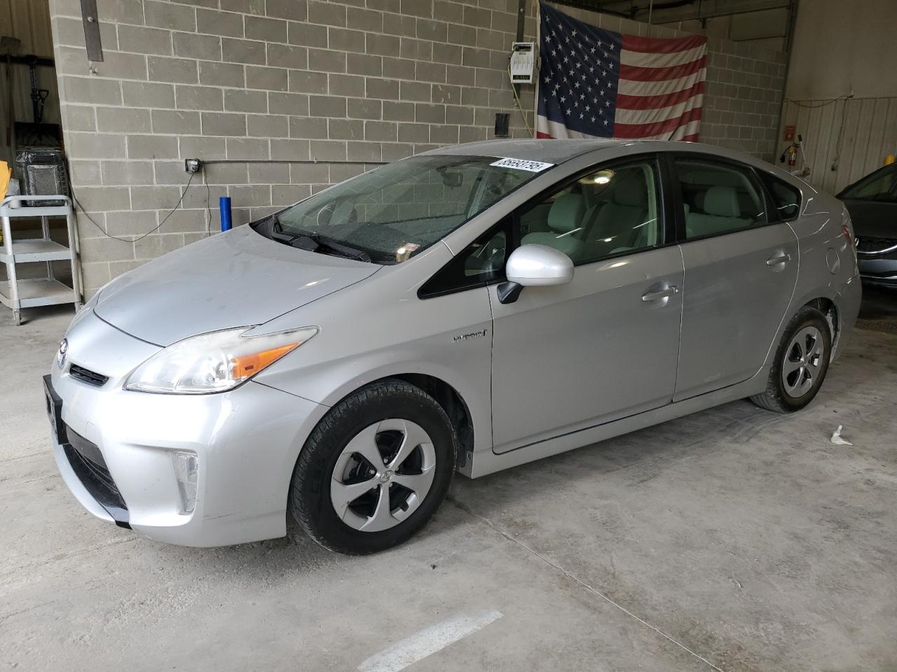 TOYOTA PRIUS 2012