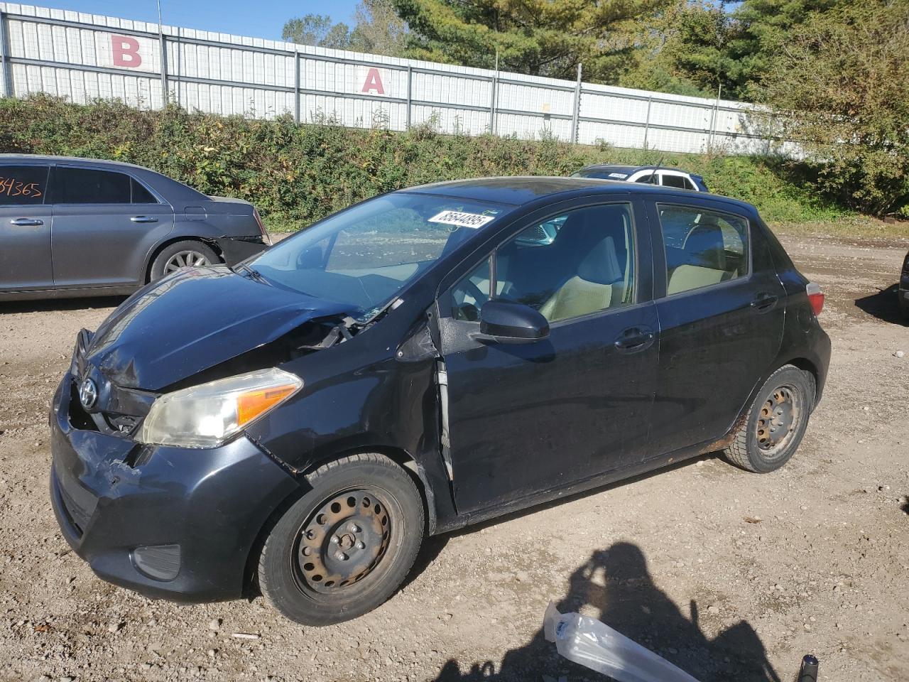 TOYOTA YARIS 2013
