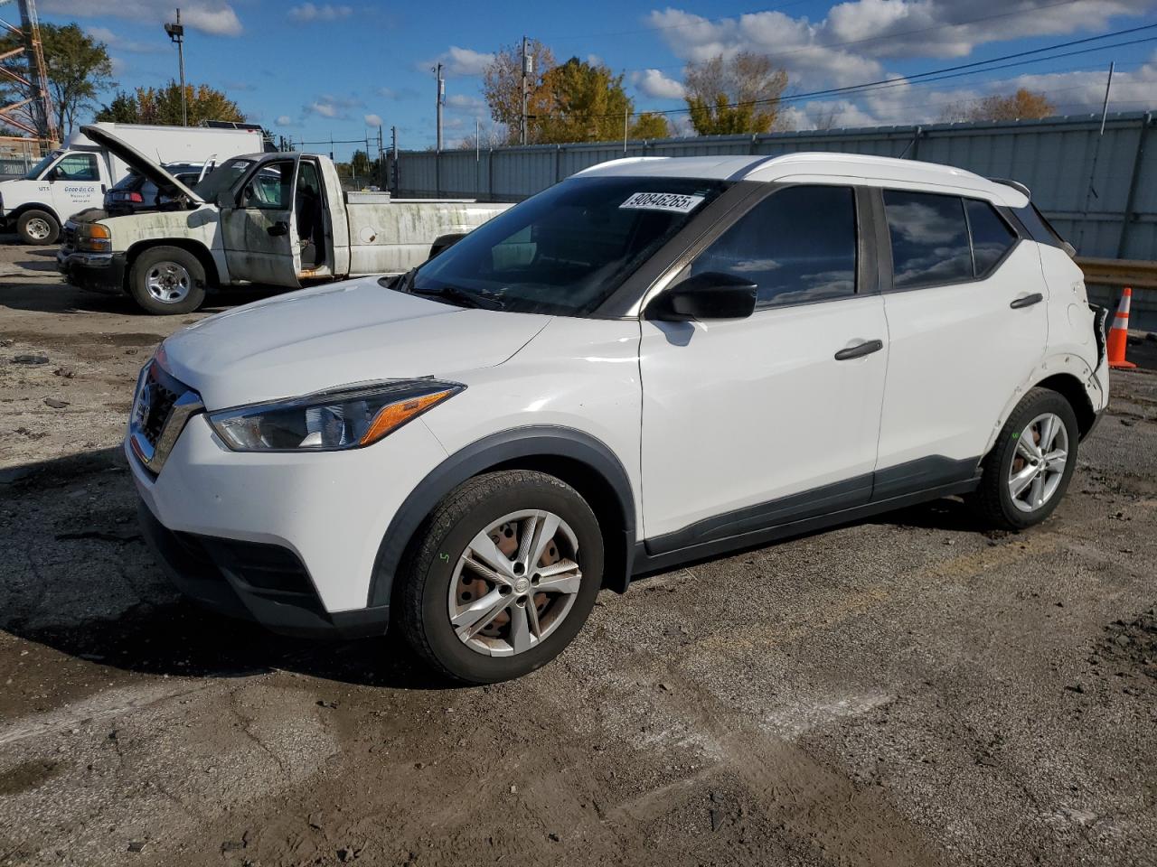 NISSAN KICKS S 2019
