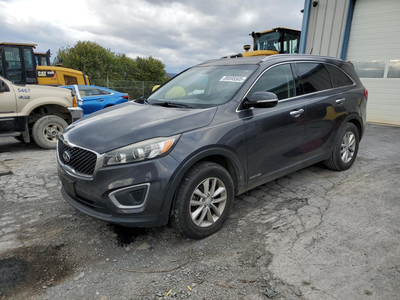 KIA SORENTO LX 2017