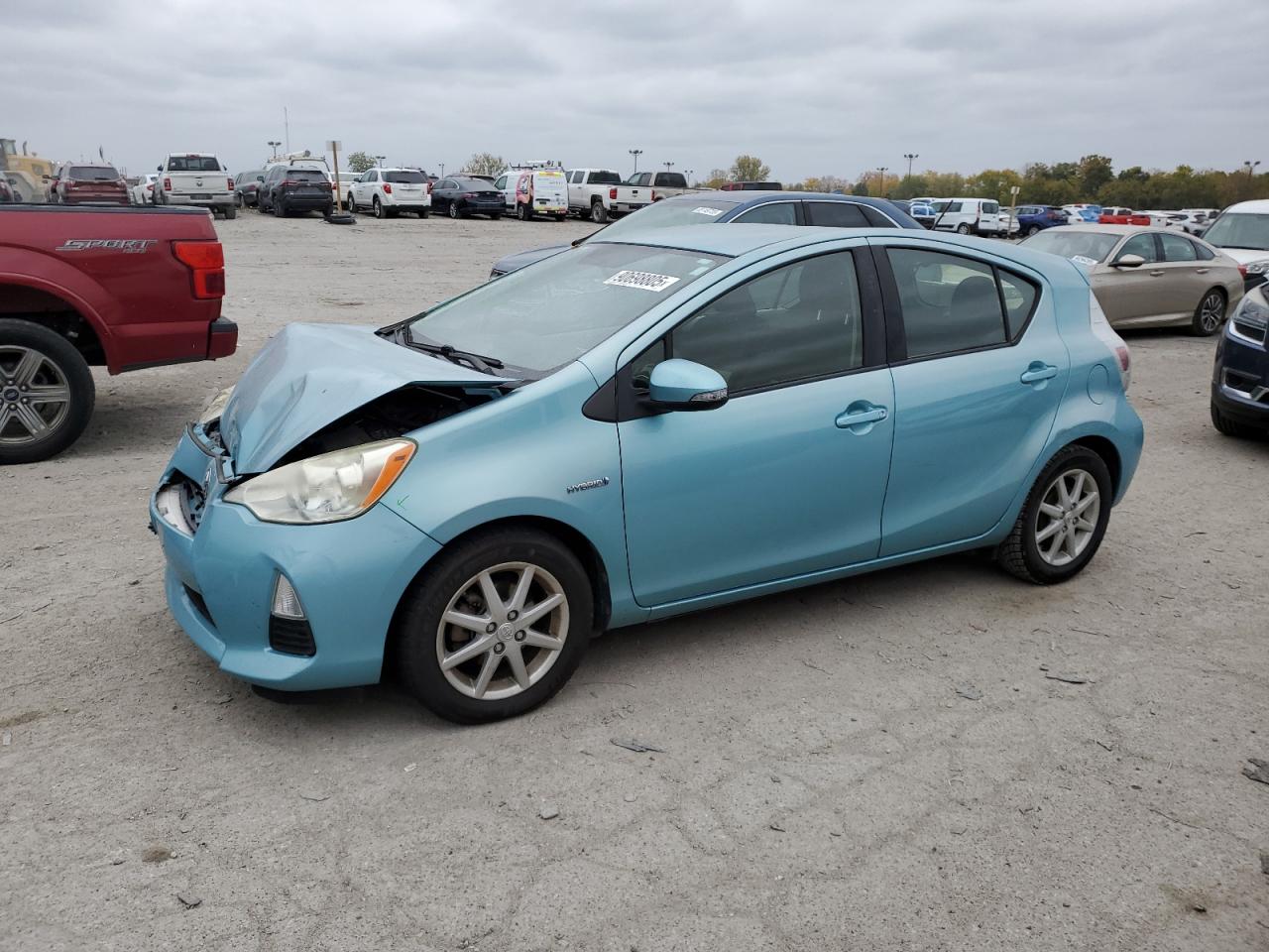 TOYOTA PRIUS C 2012