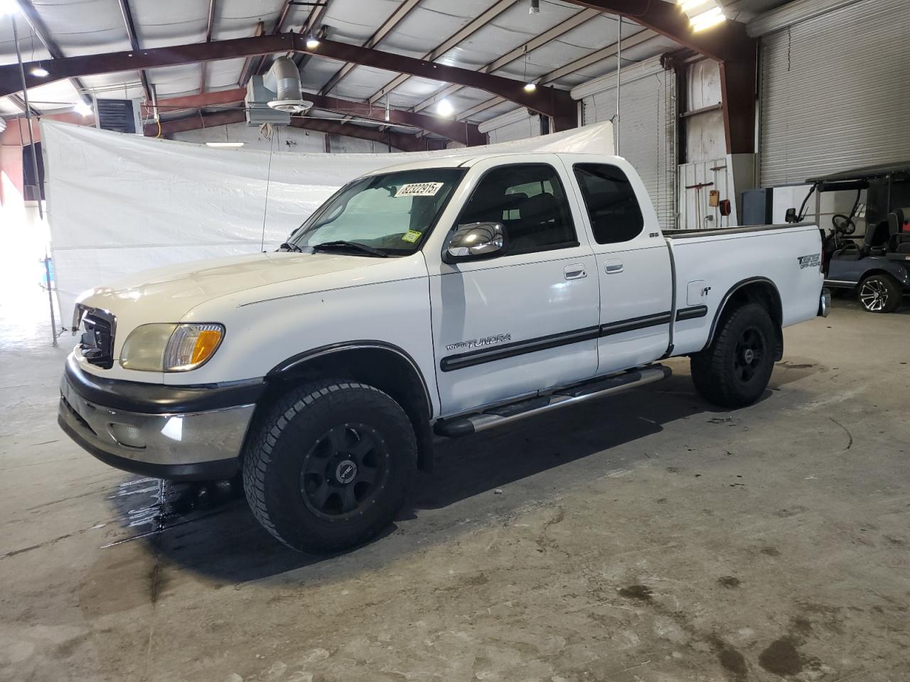 TOYOTA TUNDRA ACC 2002