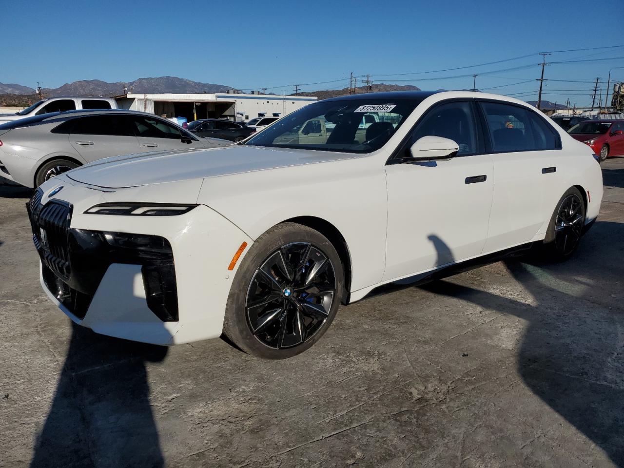 BMW 760 XI 2023