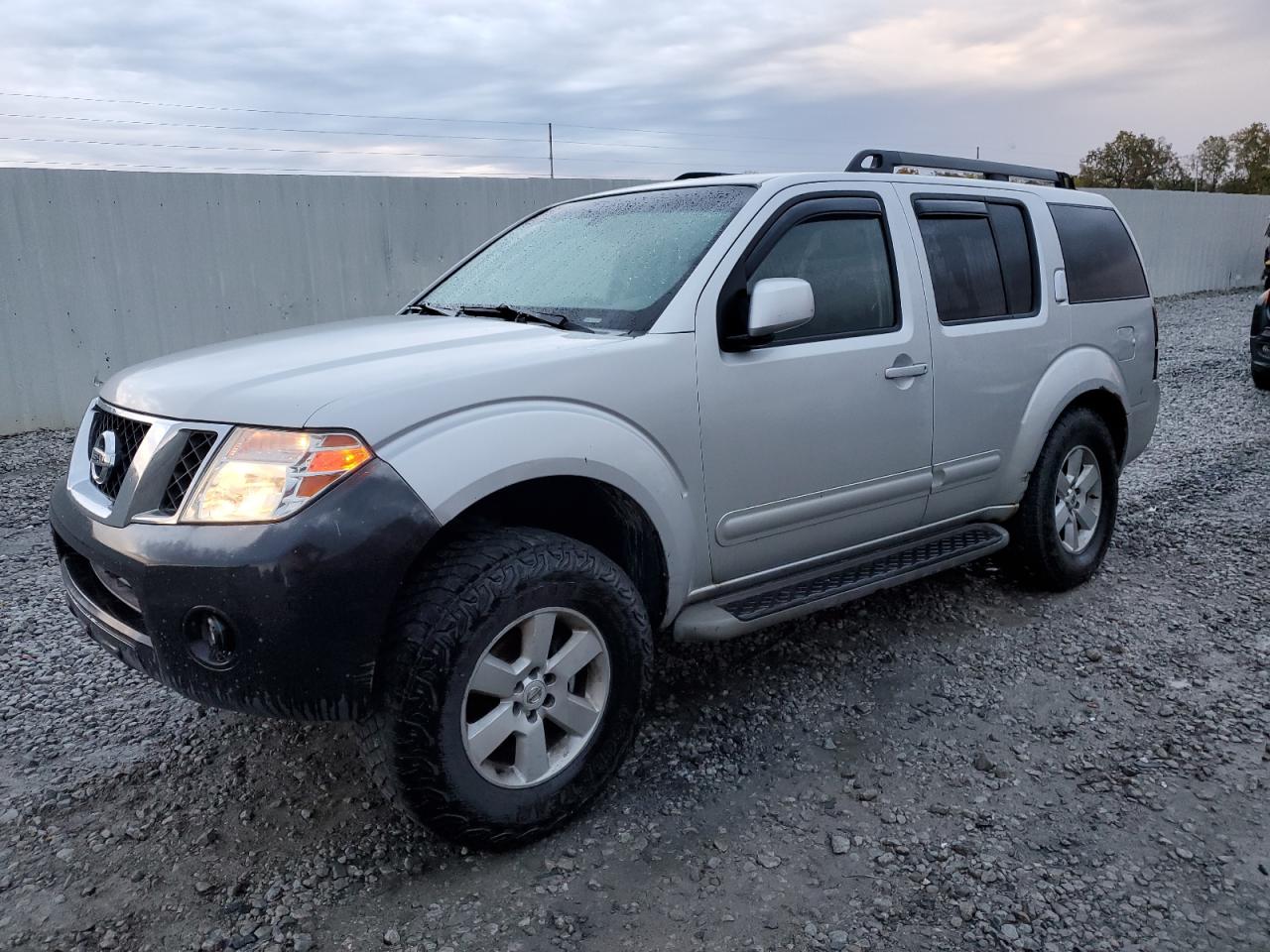 NISSAN PATHFINDER 2012