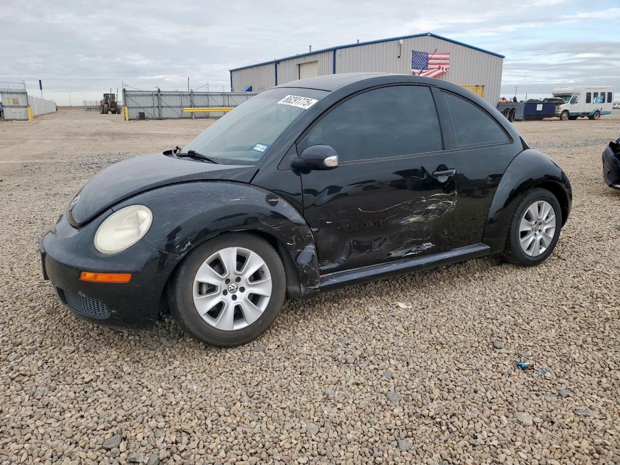 VOLKSWAGEN NEW BEETLE S 2009