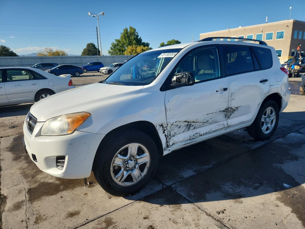 TOYOTA RAV4 2011