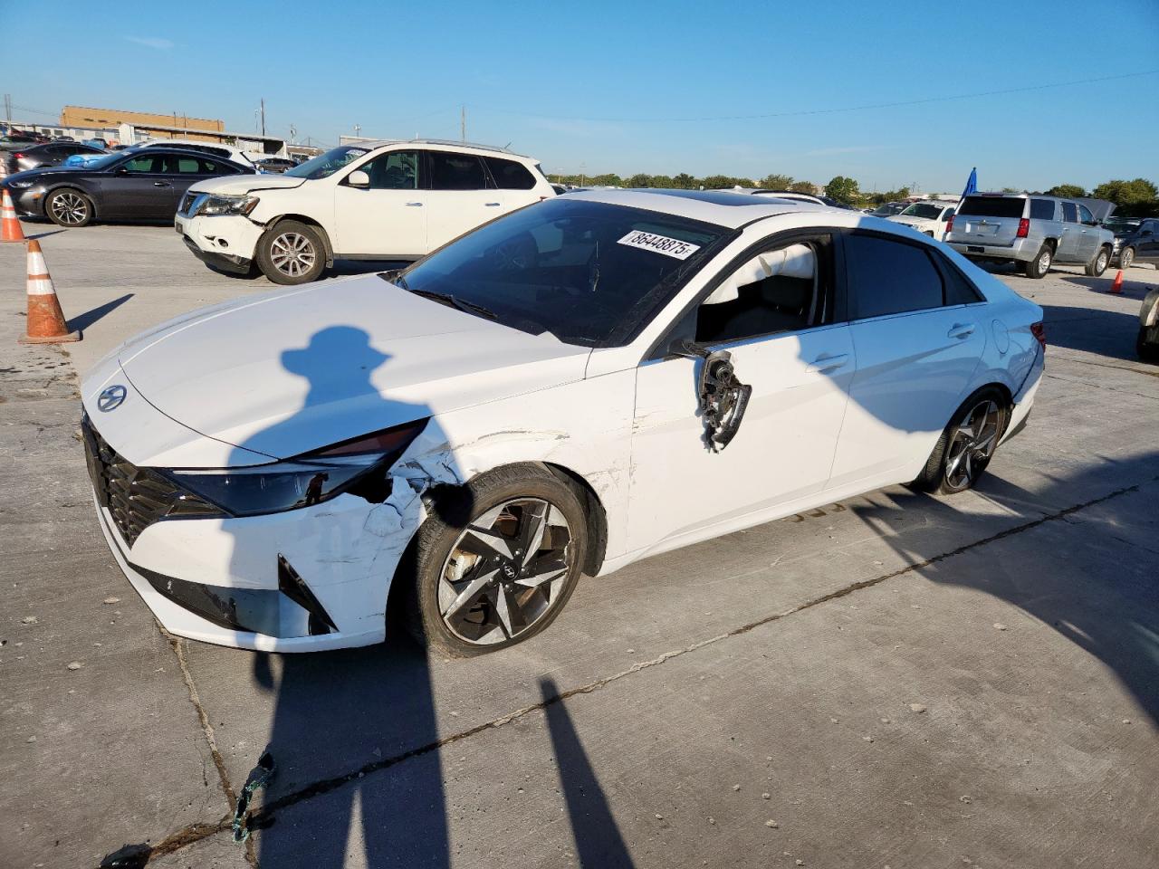 HYUNDAI ELANTRA 2023