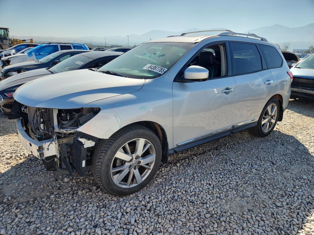NISSAN PATHFINDER 2016