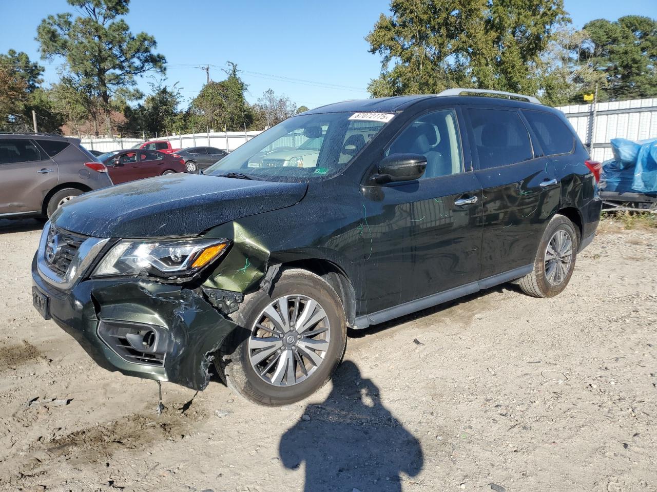 NISSAN PATHFINDER 2019