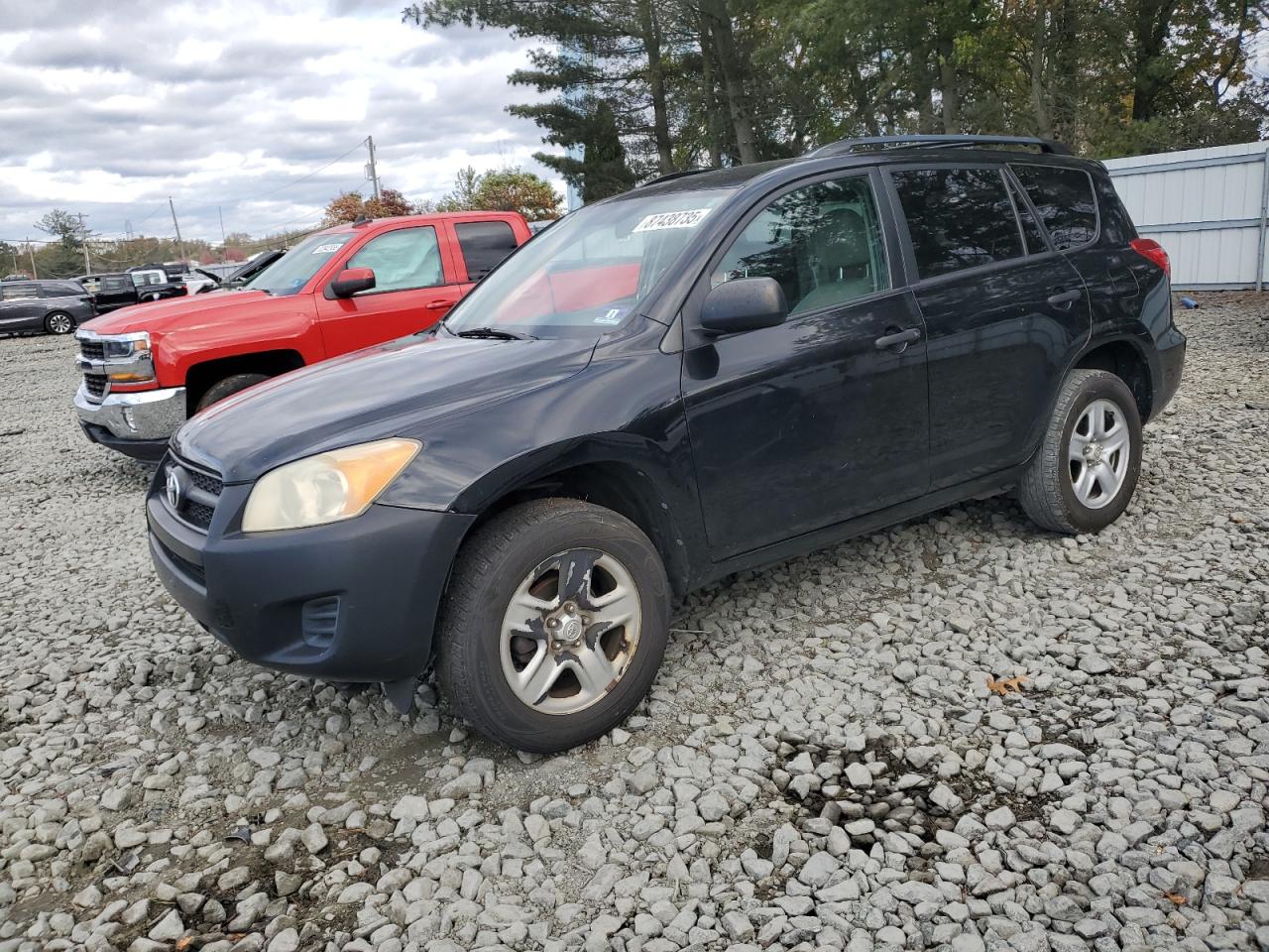 TOYOTA RAV4 2011