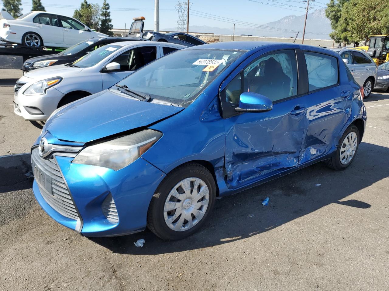 TOYOTA YARIS 2015