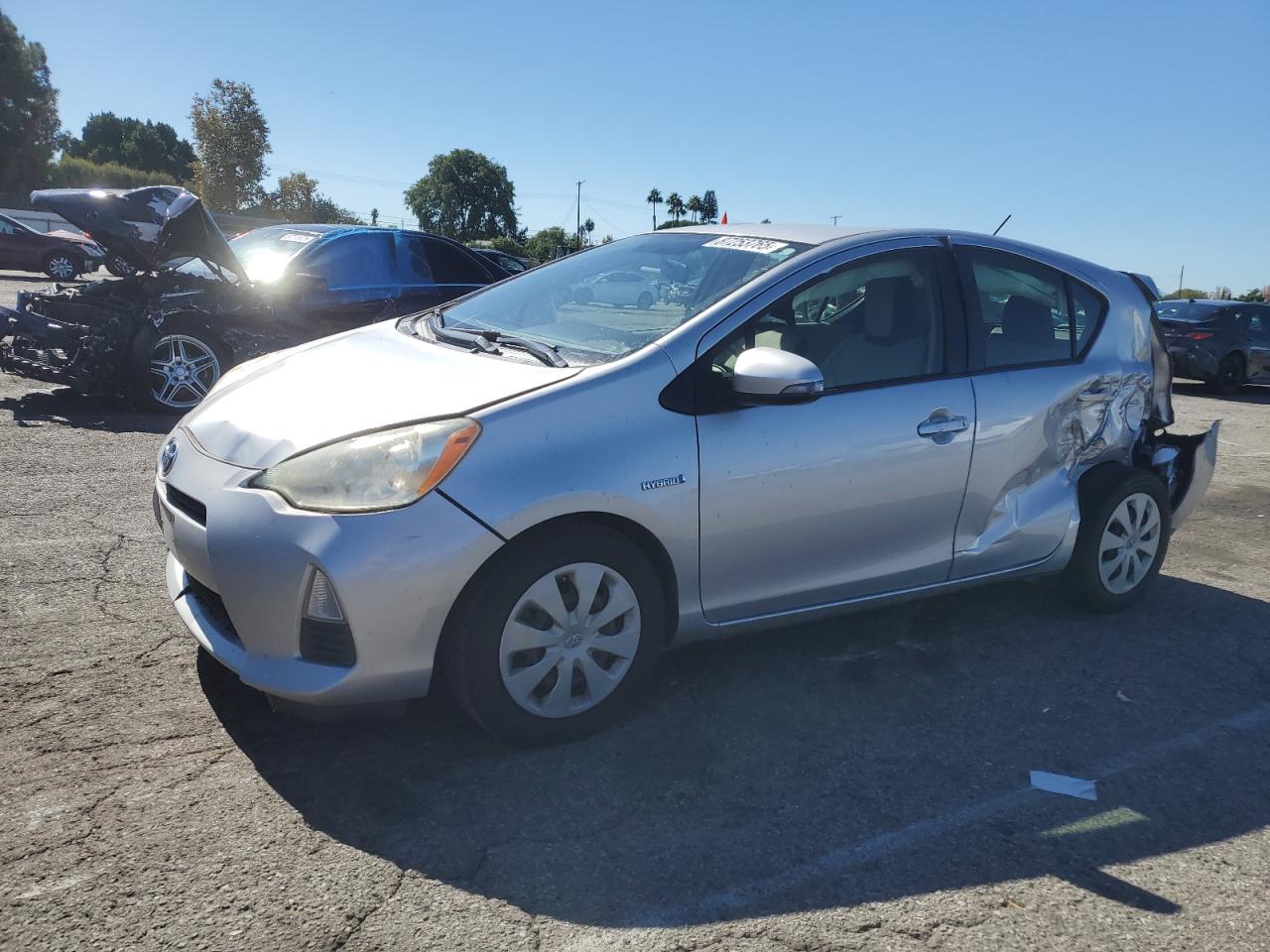 TOYOTA PRIUS C 2013