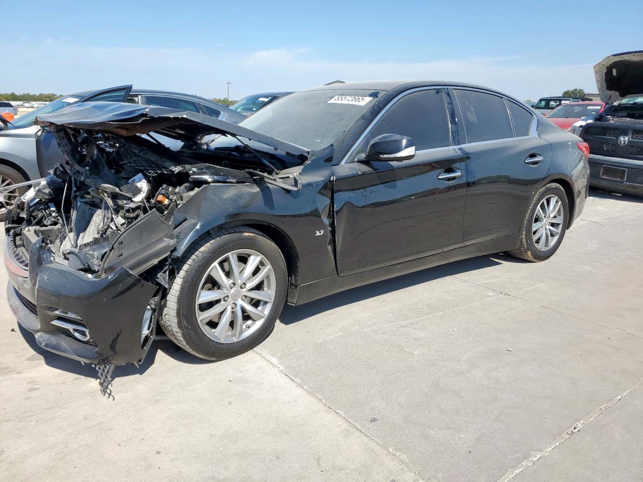 INFINITI Q50 2014