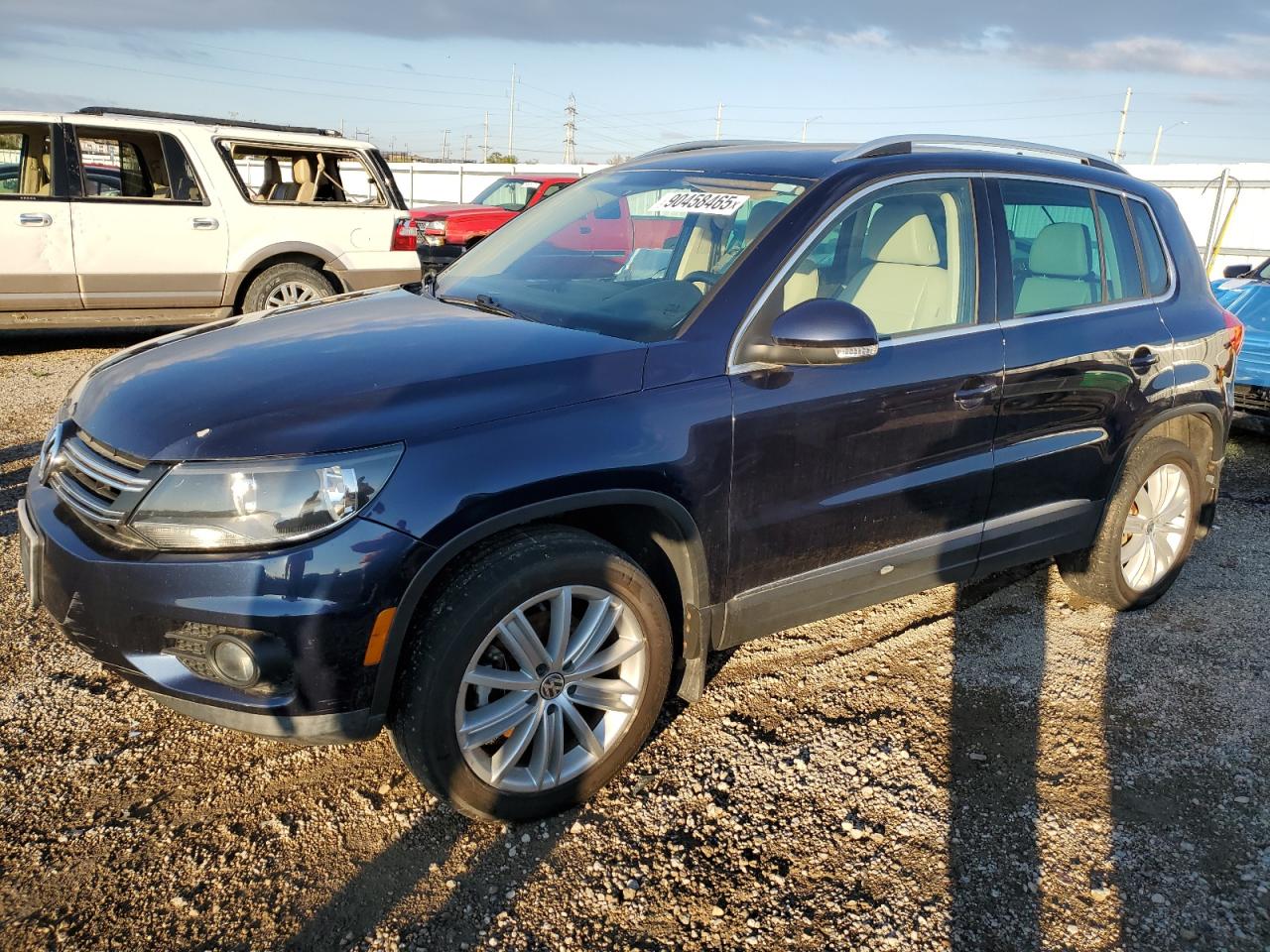 VOLKSWAGEN TIGUAN S 2012