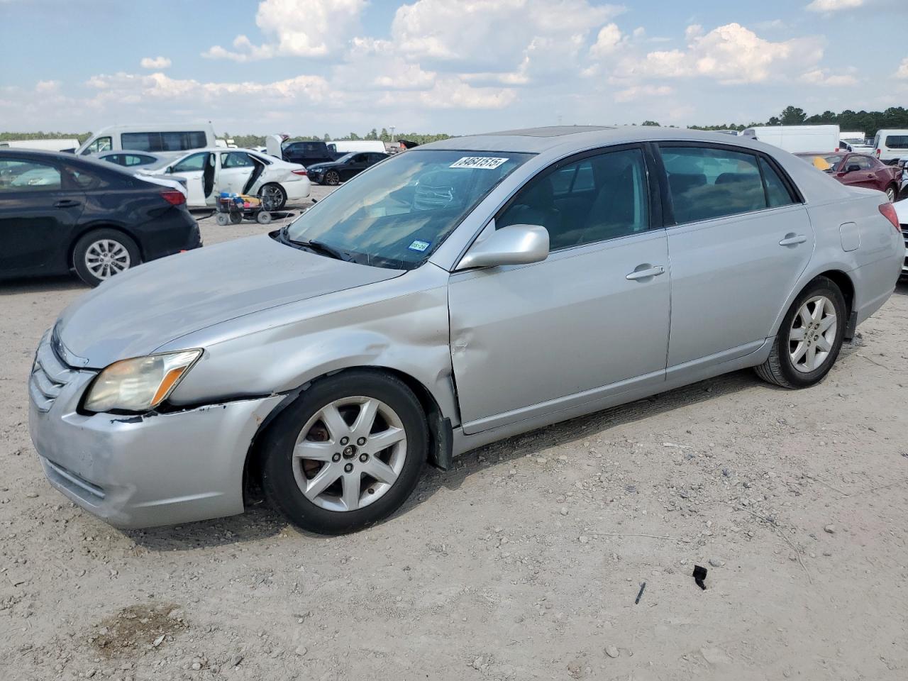 TOYOTA AVALON 2005
