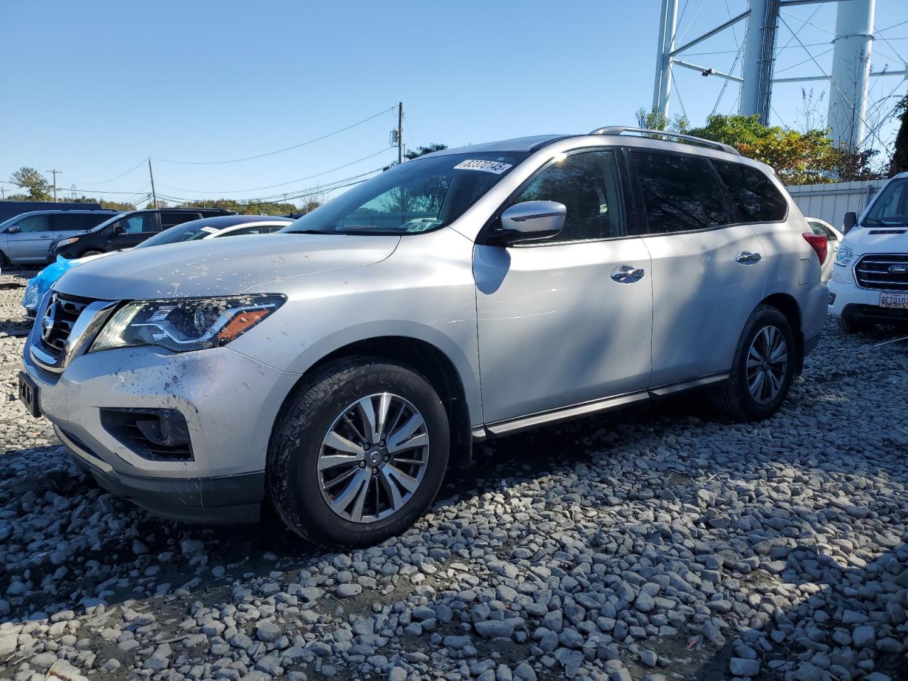 NISSAN PATHFINDER 2017