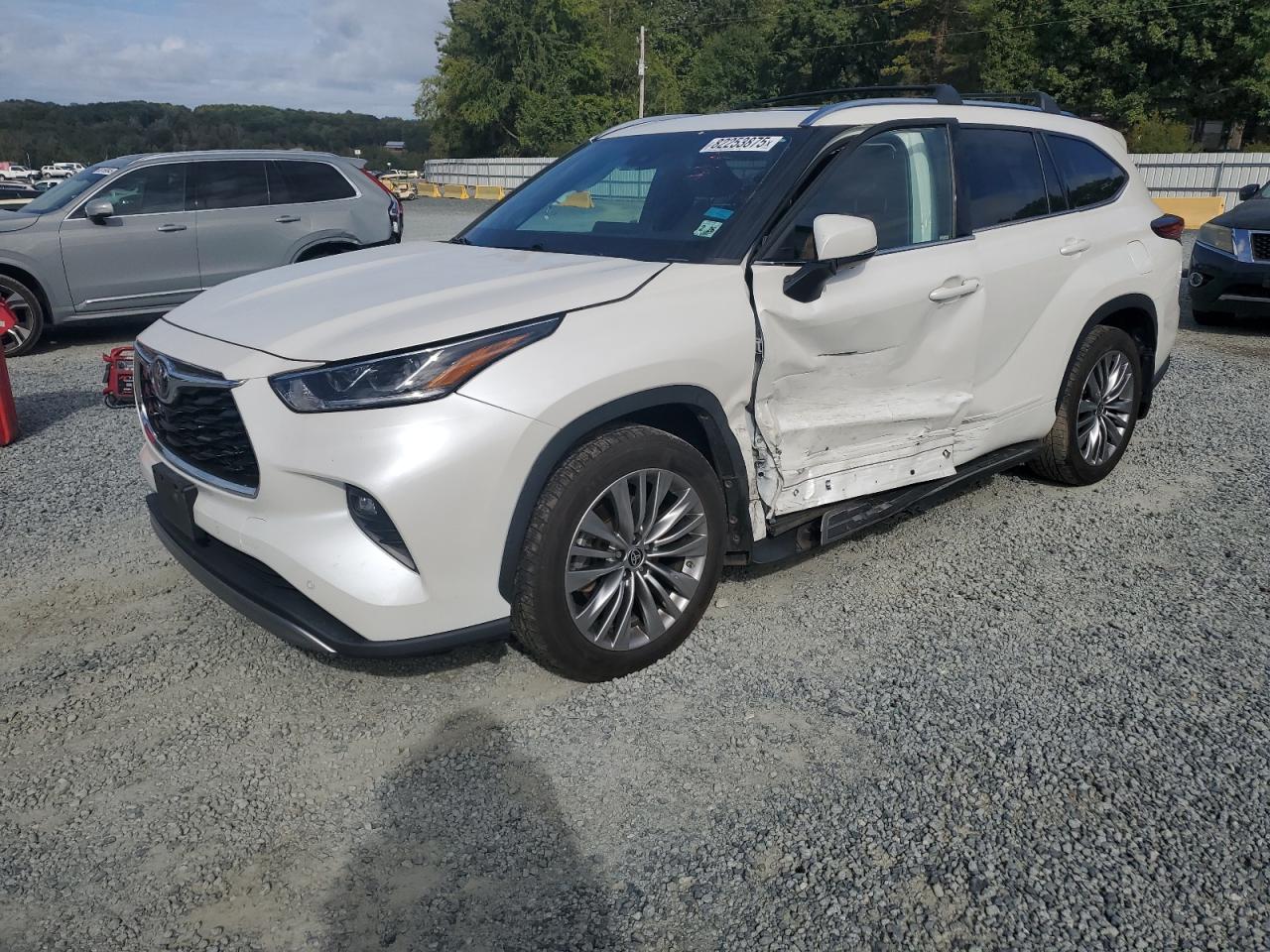 TOYOTA HIGHLANDER 2021