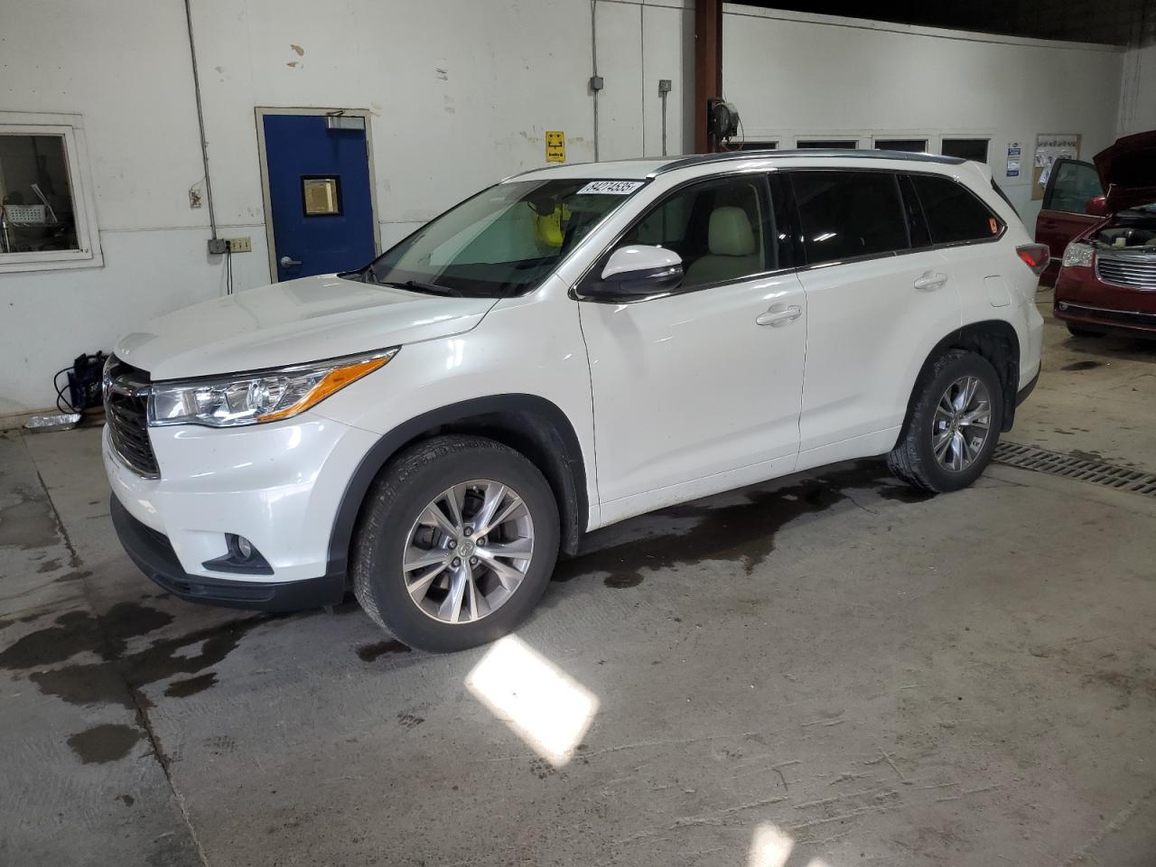 TOYOTA HIGHLANDER 2014