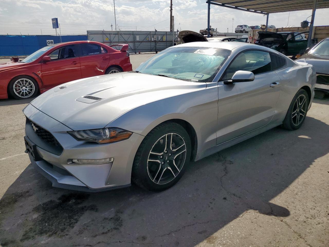 FORD MUSTANG 2020