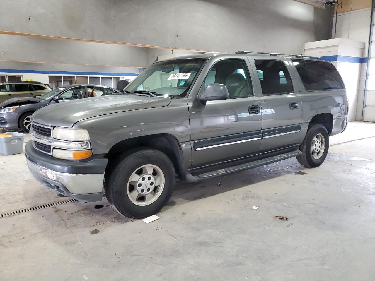 CHEVROLET SUBURBAN 2001