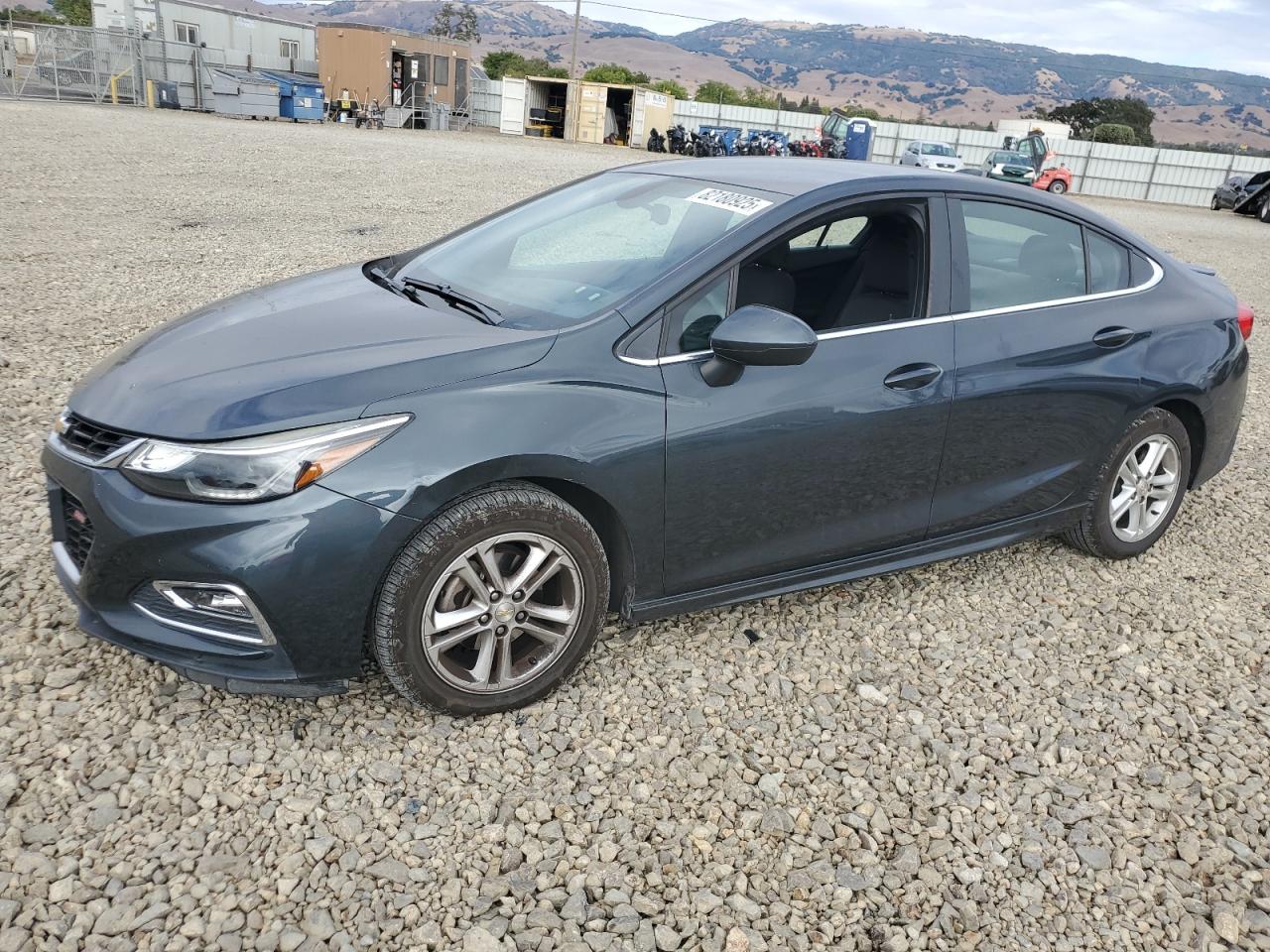 CHEVROLET CRUZE LT 2017