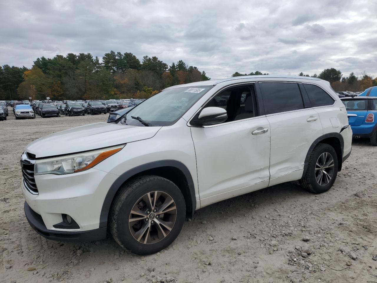 TOYOTA HIGHLANDER 2016