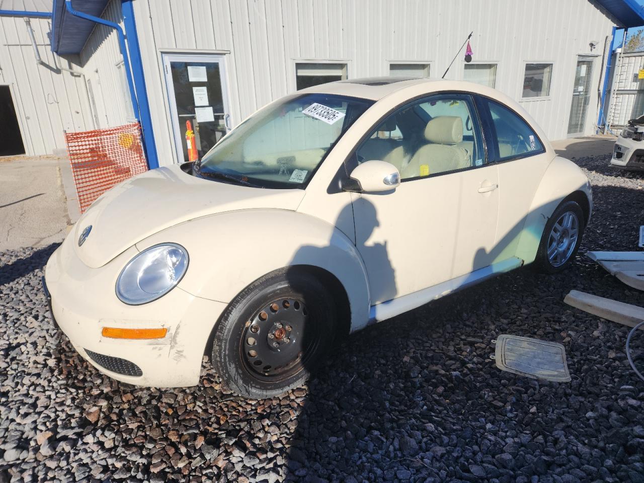 VOLKSWAGEN NEW BEETLE 2007