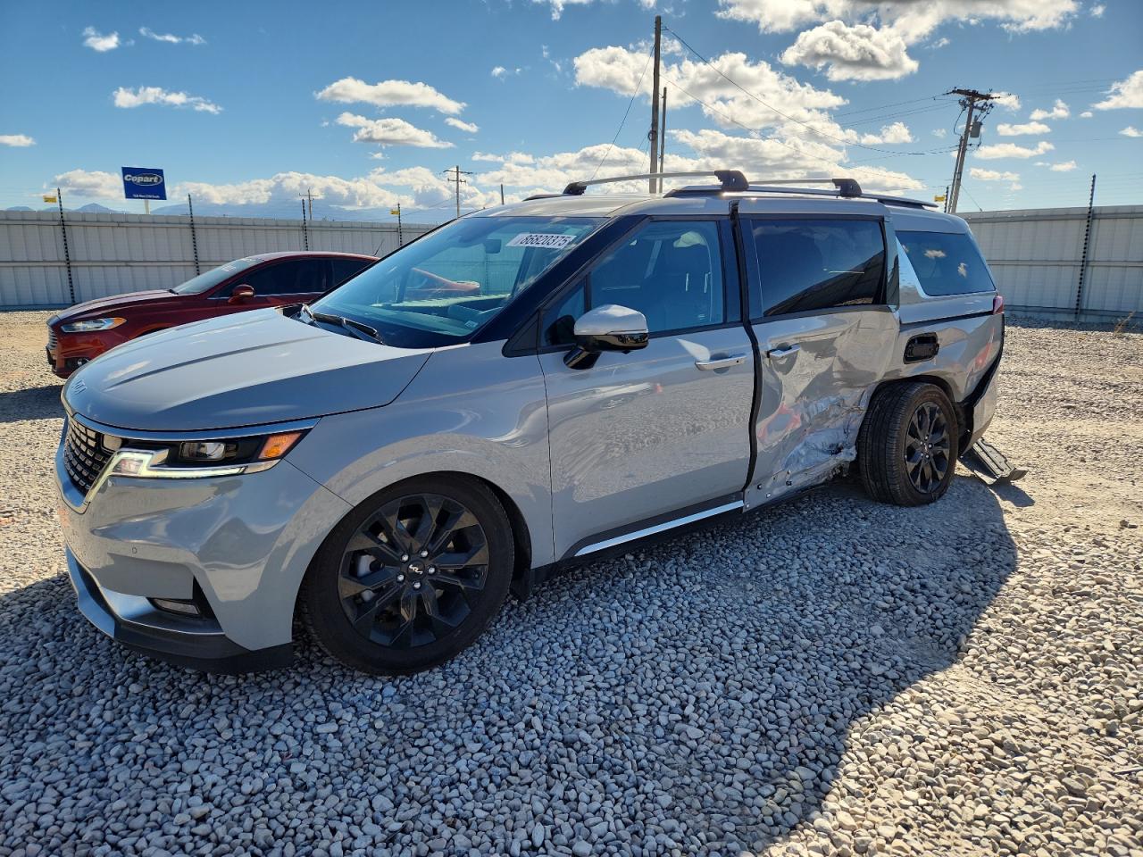 KIA CARNIVAL S 2023