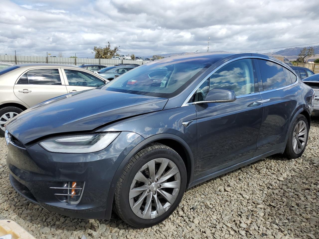 TESLA MODEL X 2016