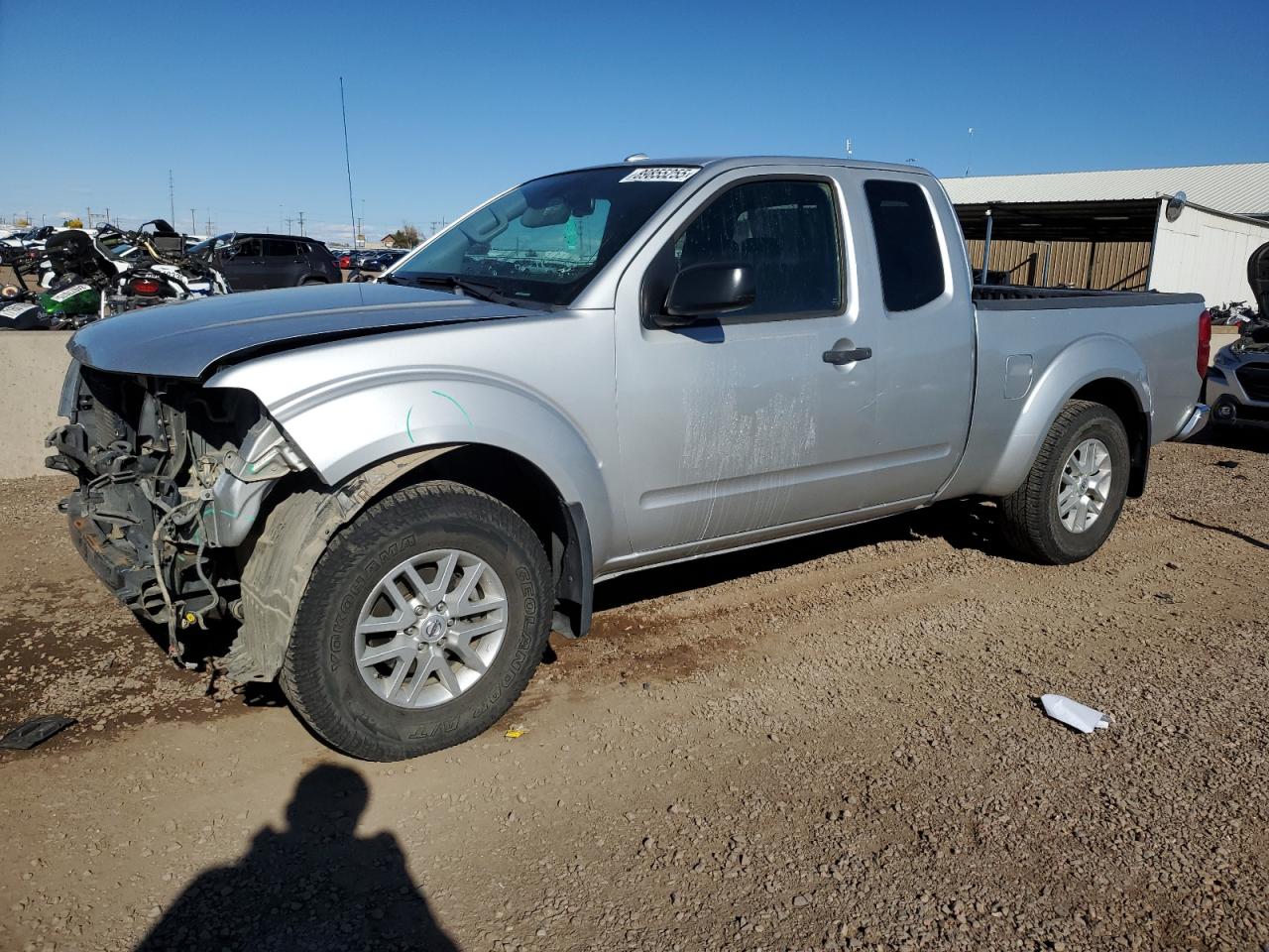 NISSAN FRONTIER 2017