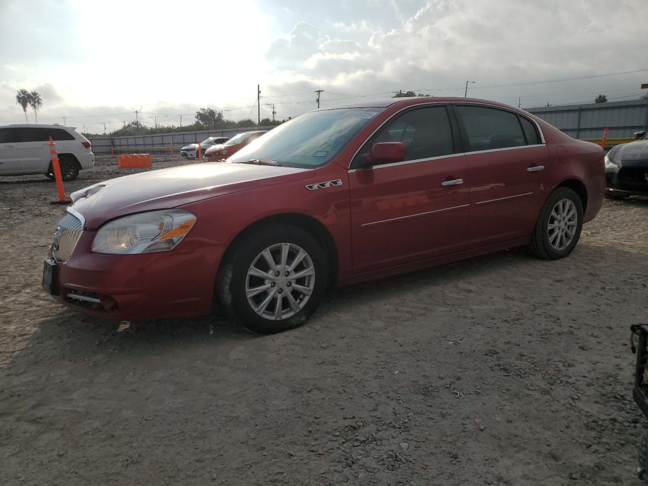 BUICK LUCERNE CX 2011