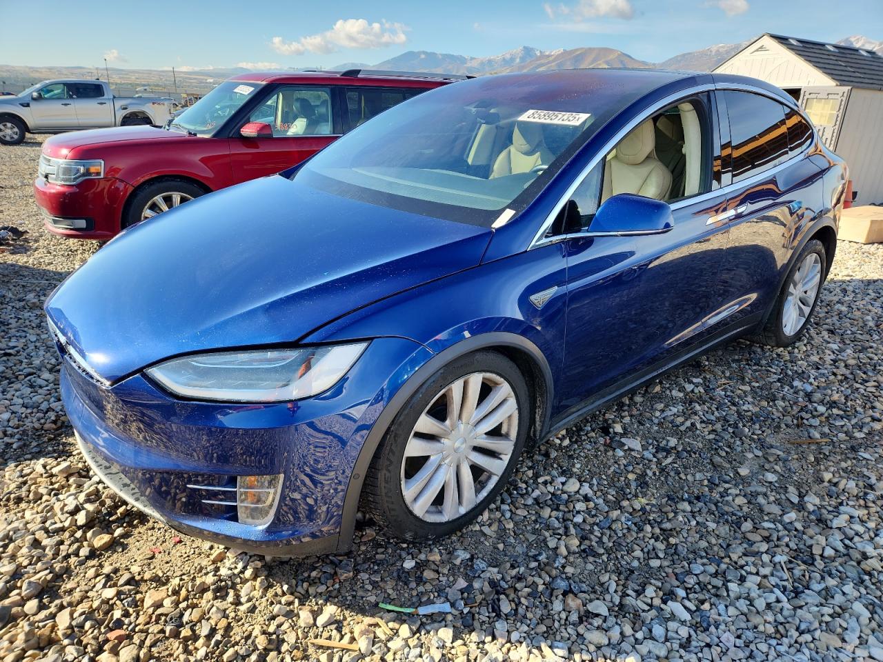 TESLA MODEL X 2016