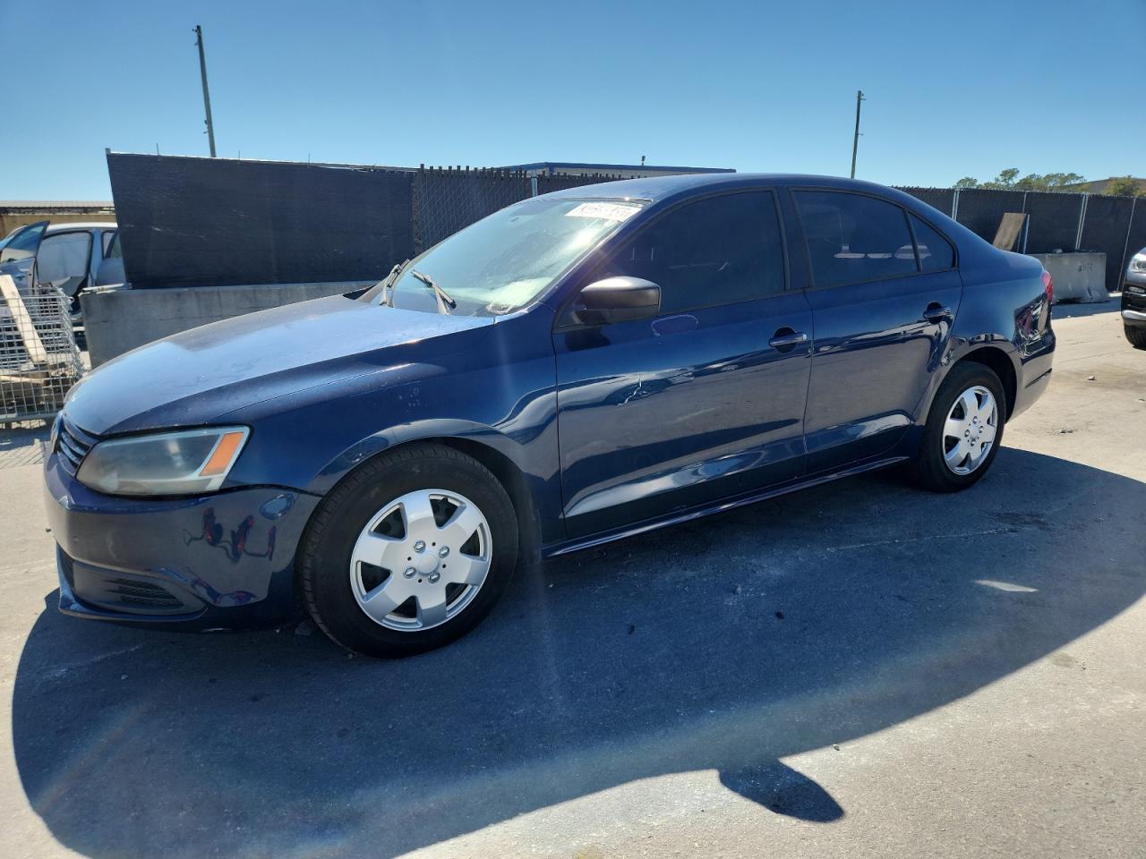 VOLKSWAGEN JETTA BASE 2013