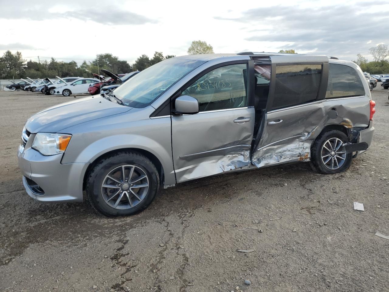 DODGE GRAND CARAVAN 2017