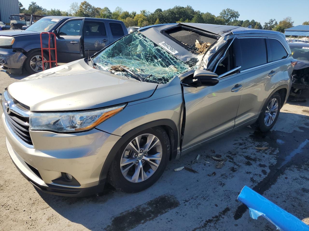 TOYOTA HIGHLANDER 2015