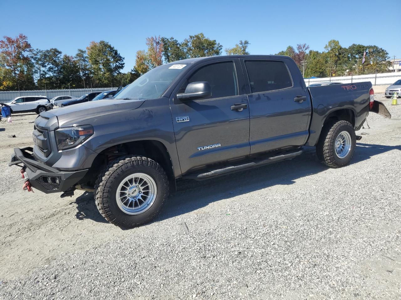 TOYOTA TUNDRA 2016