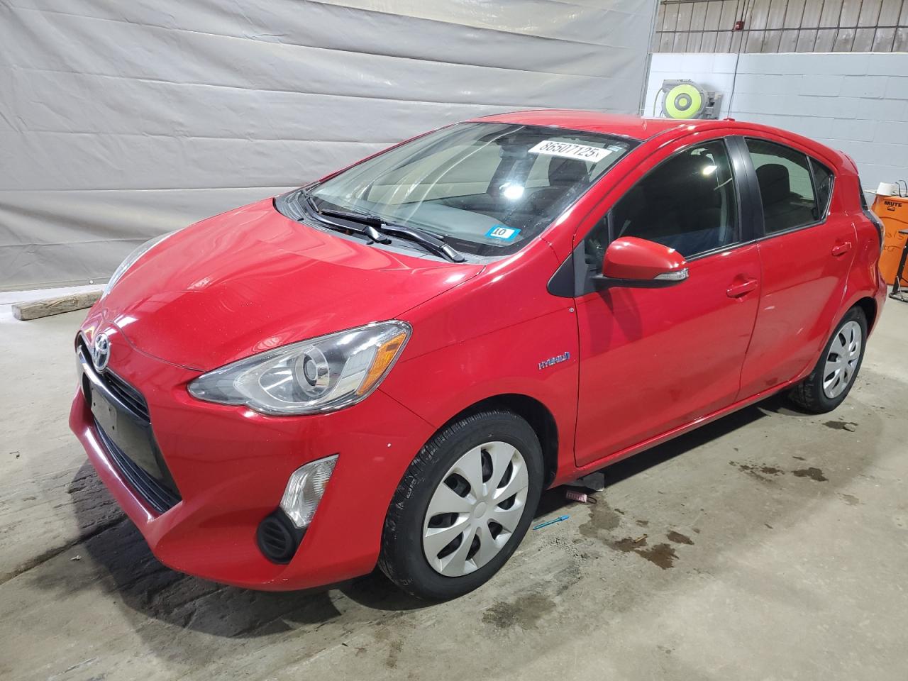 TOYOTA PRIUS C 2015