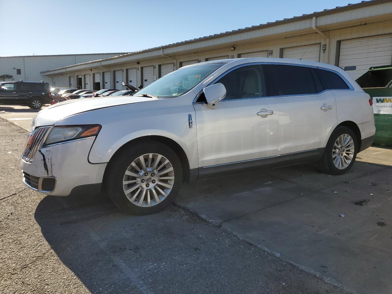 LINCOLN MKT 2010