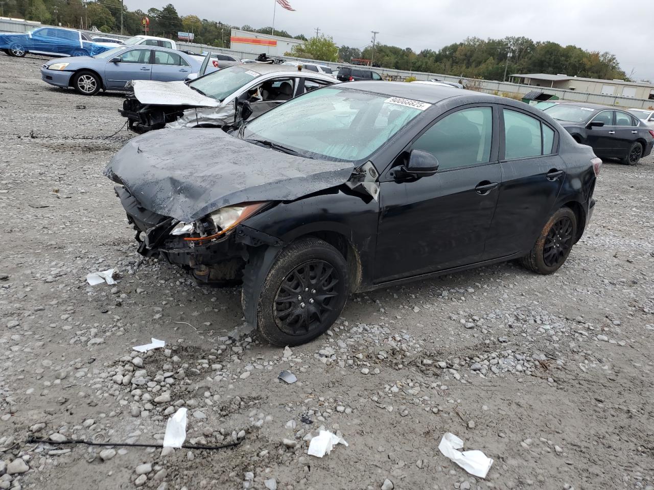 MAZDA 3 2013