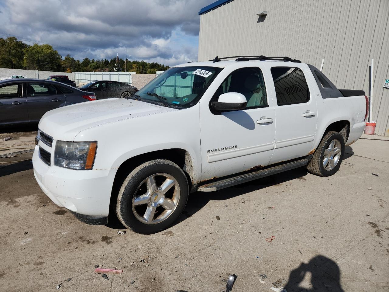 CHEVROLET AVALANCHE 2011
