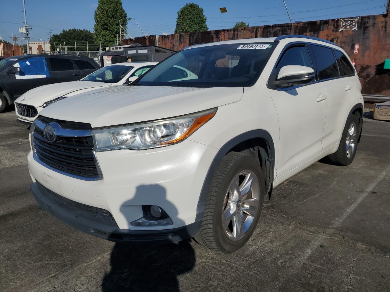 TOYOTA HIGHLANDER 2016