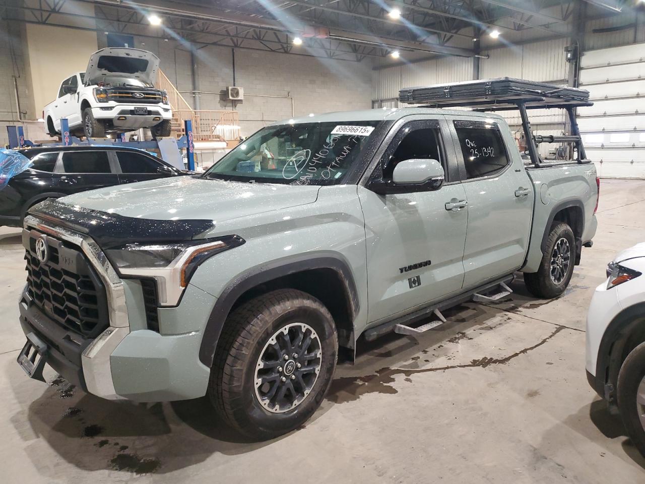 TOYOTA TUNDRA CRE 2024