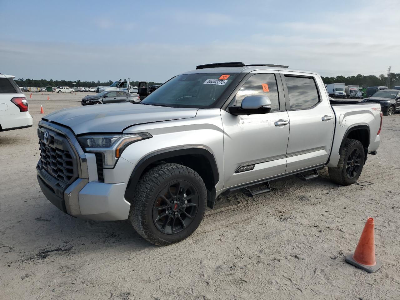 TOYOTA TUNDRA CRE 2024