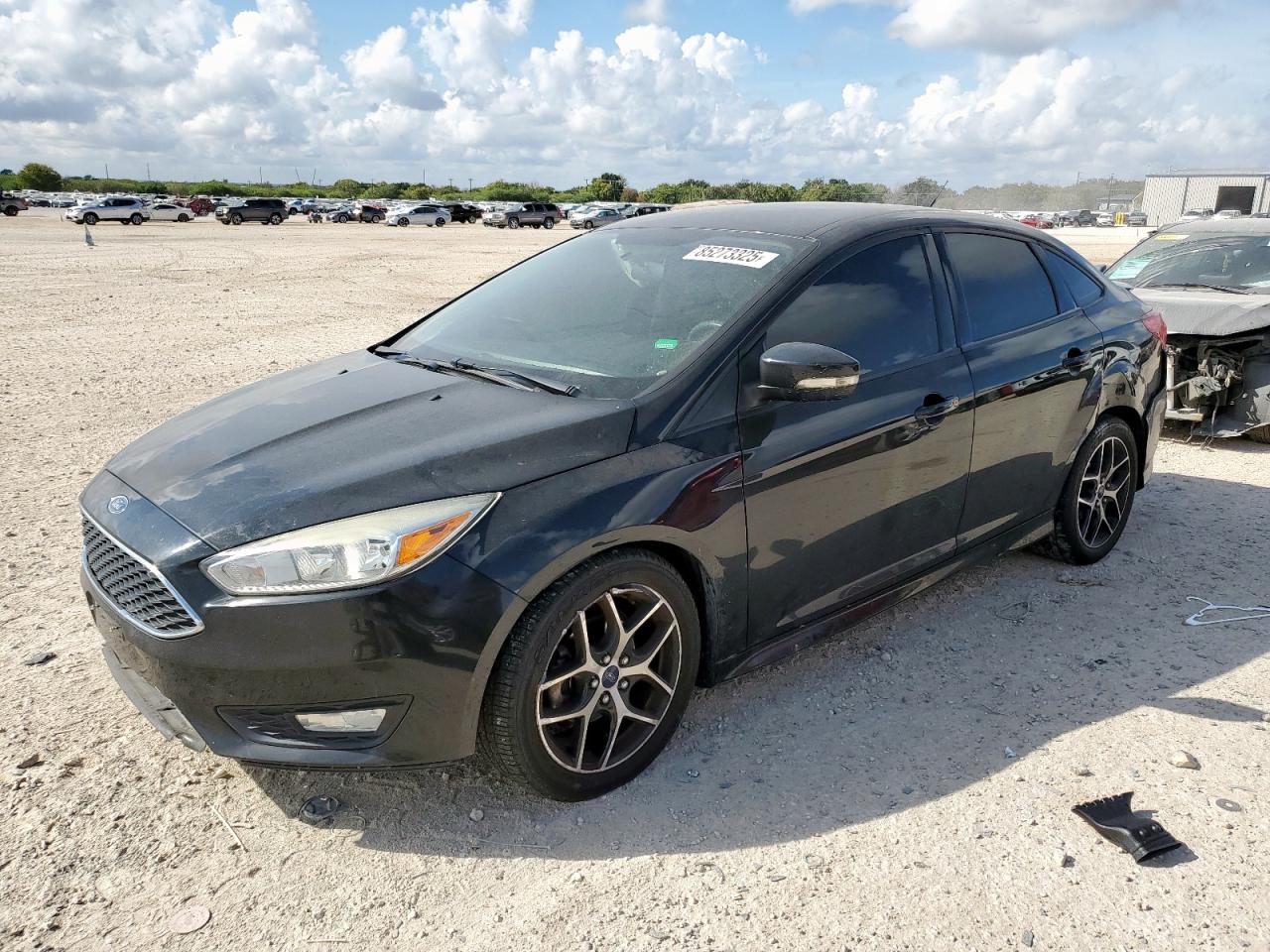 FORD FOCUS SE 2015